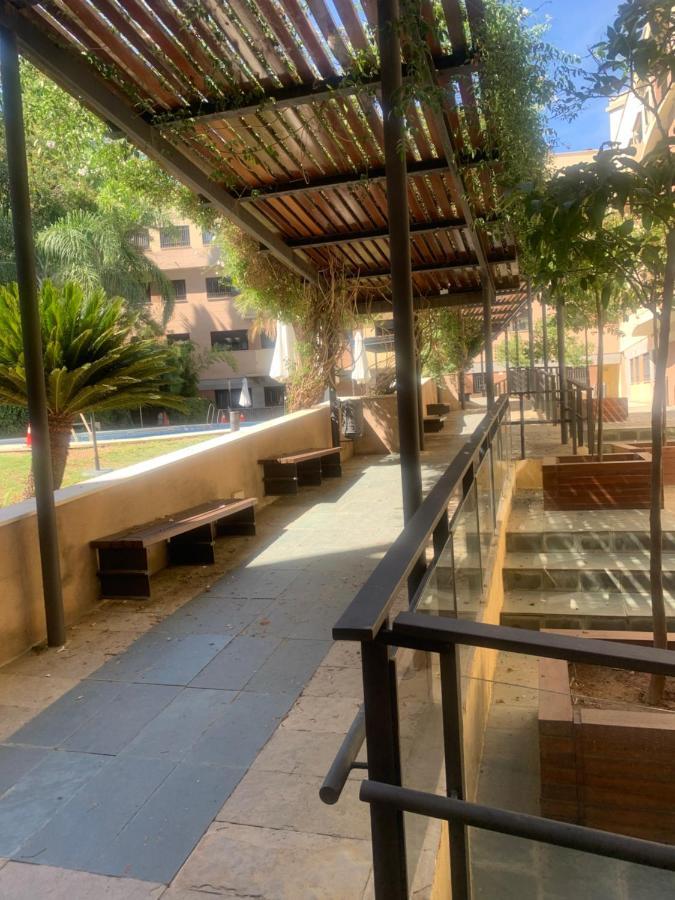 סביליה Apartamento Proximo Al Centro De 2 Dormitorios Con Piscina. מראה חיצוני תמונה