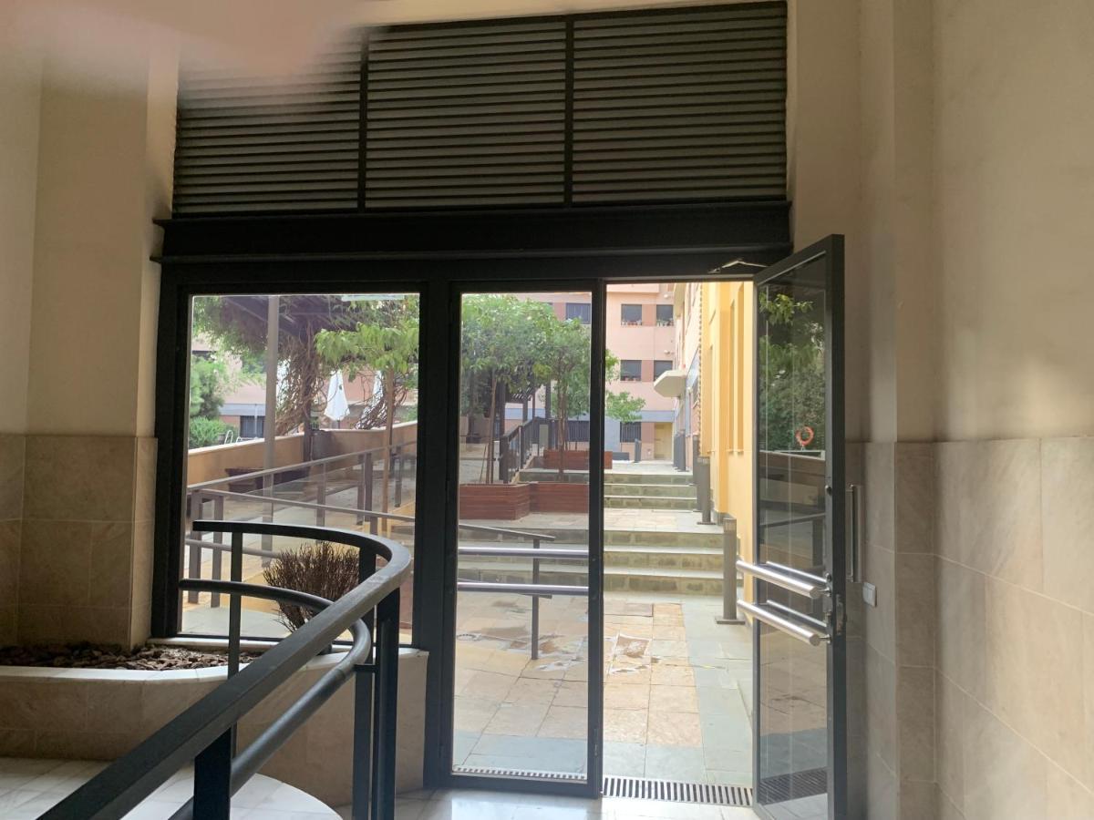 סביליה Apartamento Proximo Al Centro De 2 Dormitorios Con Piscina. מראה חיצוני תמונה