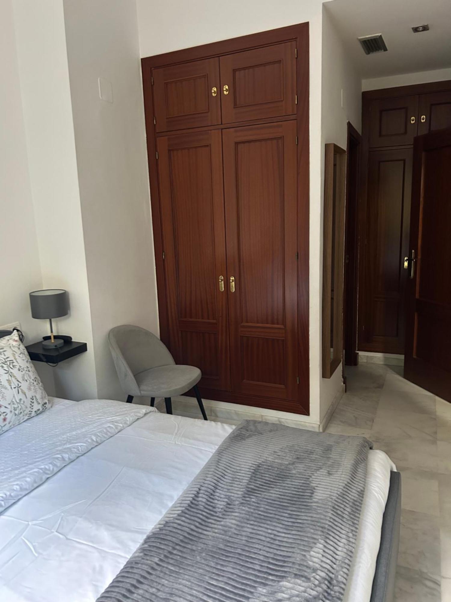 סביליה Apartamento Proximo Al Centro De 2 Dormitorios Con Piscina. מראה חיצוני תמונה